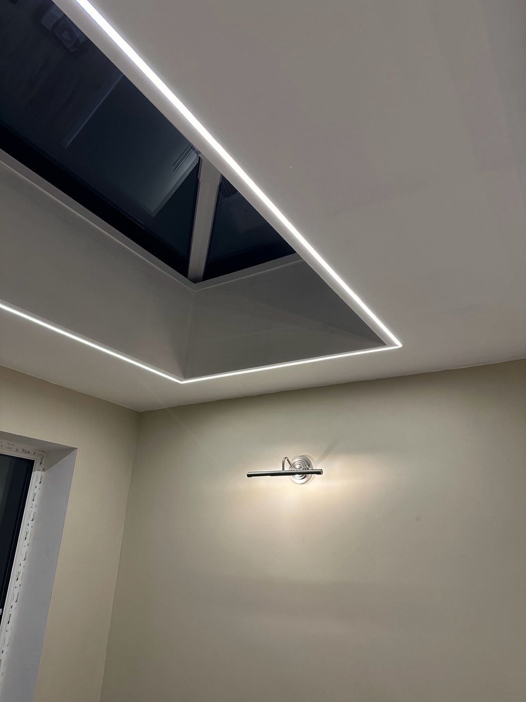 Cove lighting detail