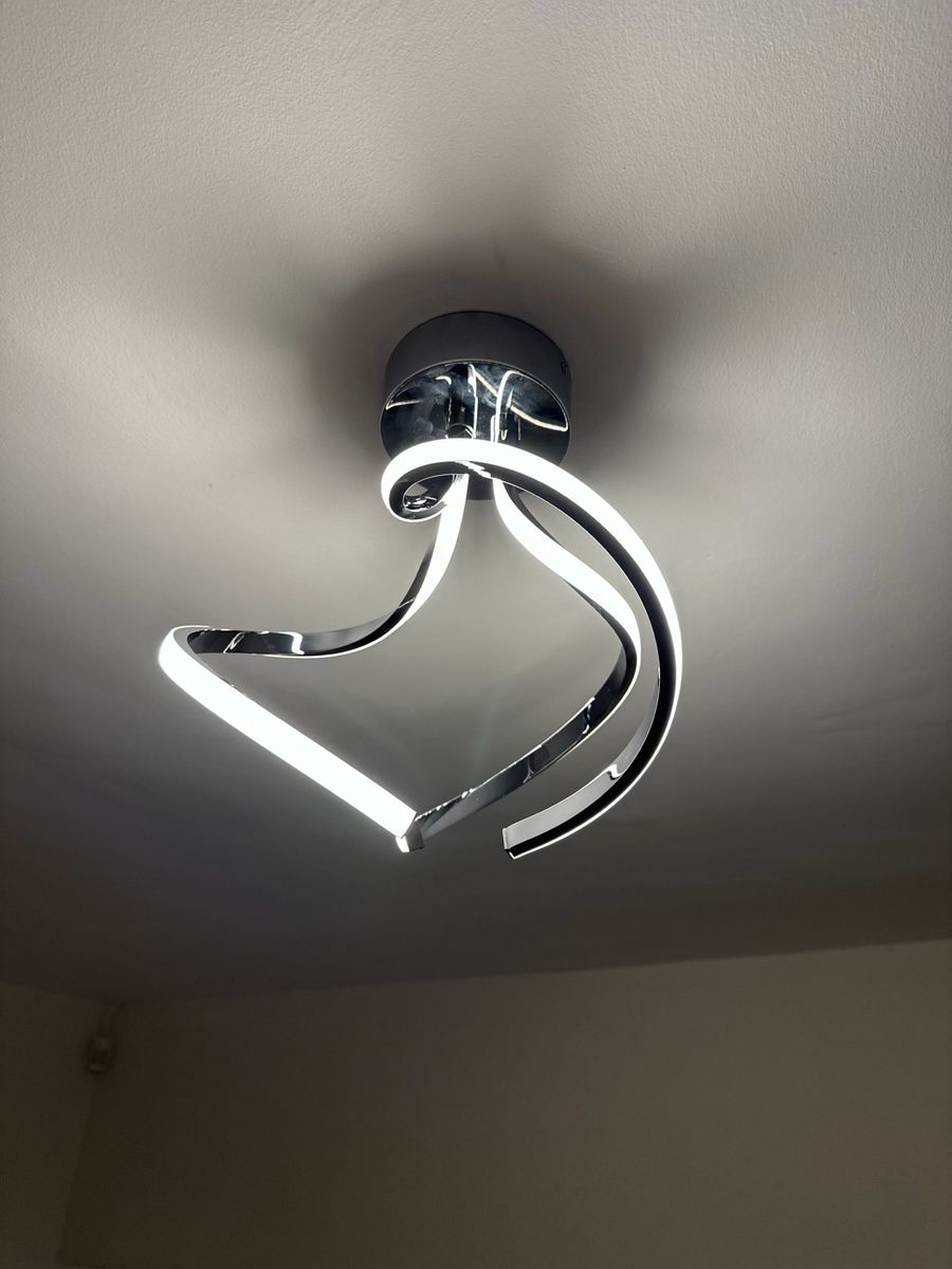 Sculptural pendant install